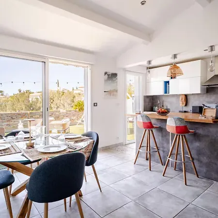 Vuemer - Grande Terrasse De 45m2 Vue Piscine Parking * Bandol